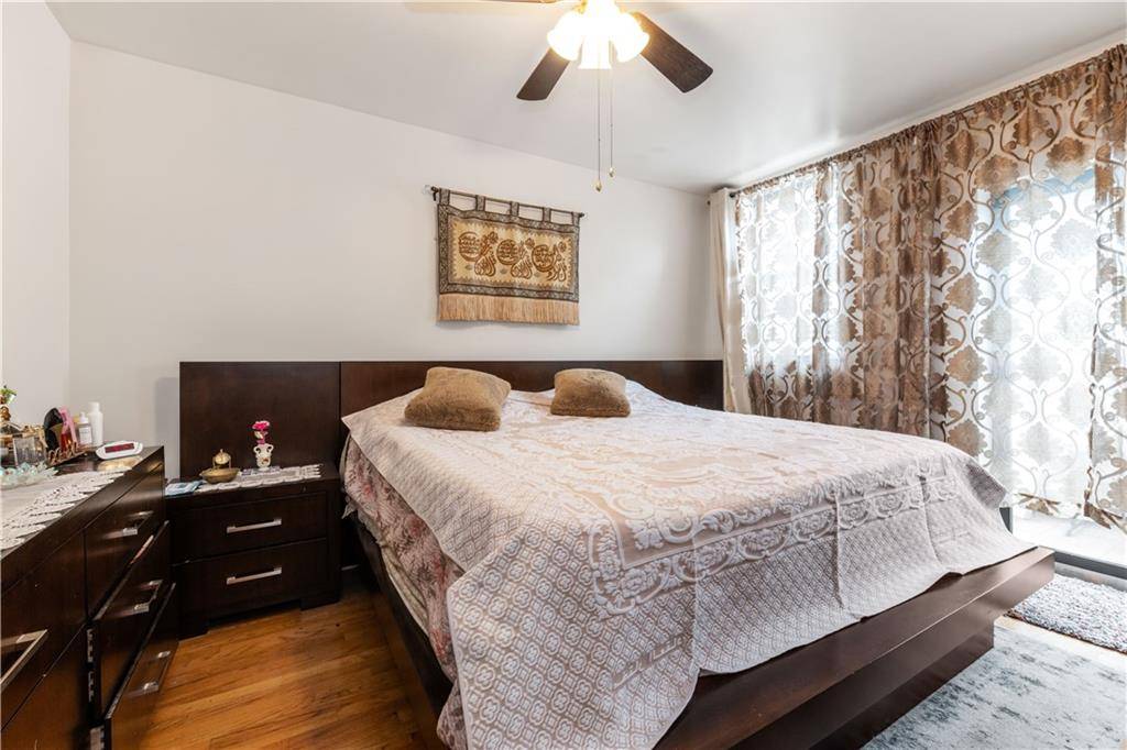 Brooklyn, NY 11209,9424 Fort Hamilton Pkwy