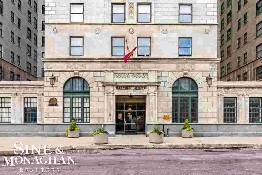 Detroit, MI 48202,15 E Kirby ST