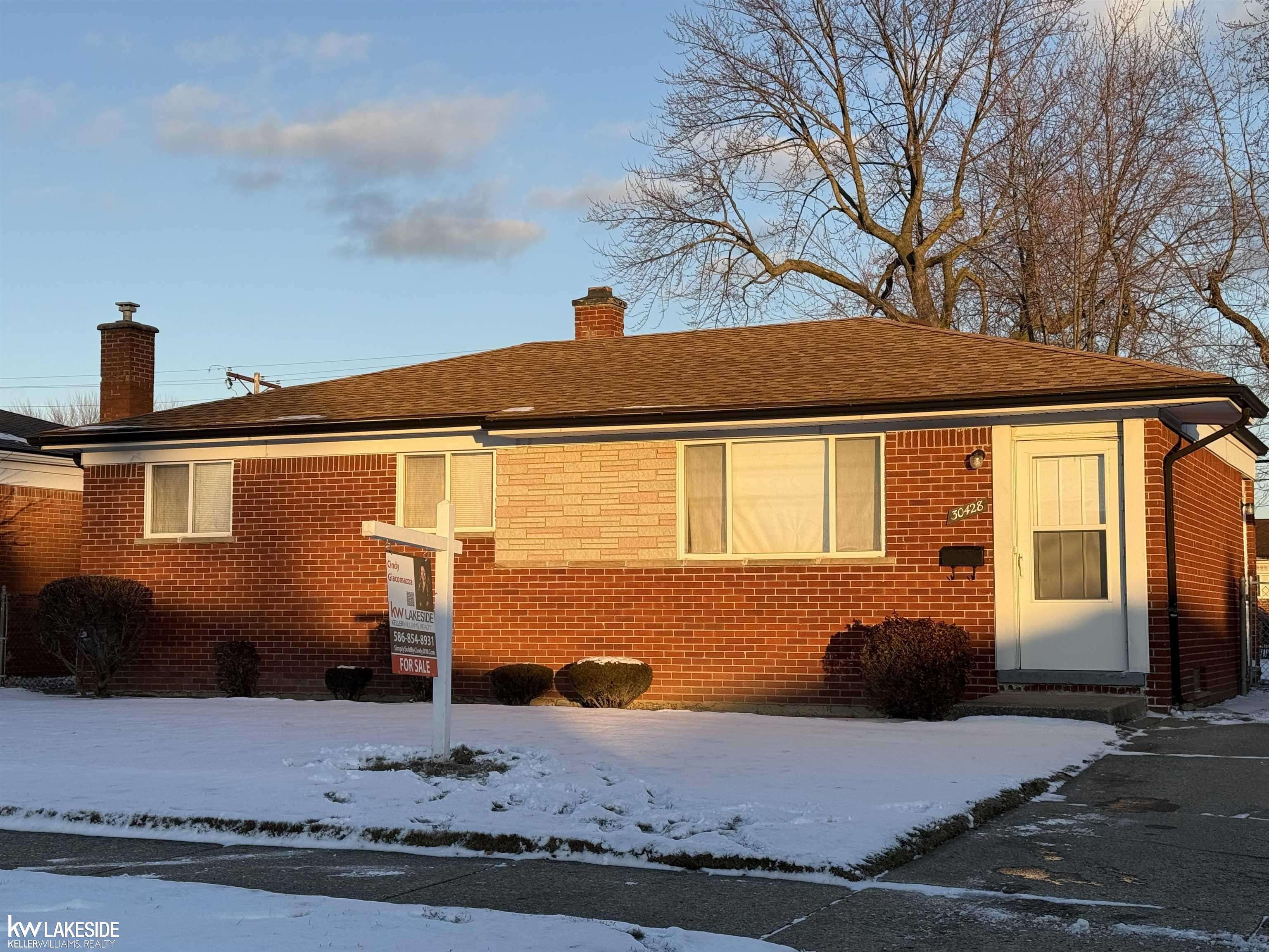 Warren, MI 48088,30428 Iroquois DR