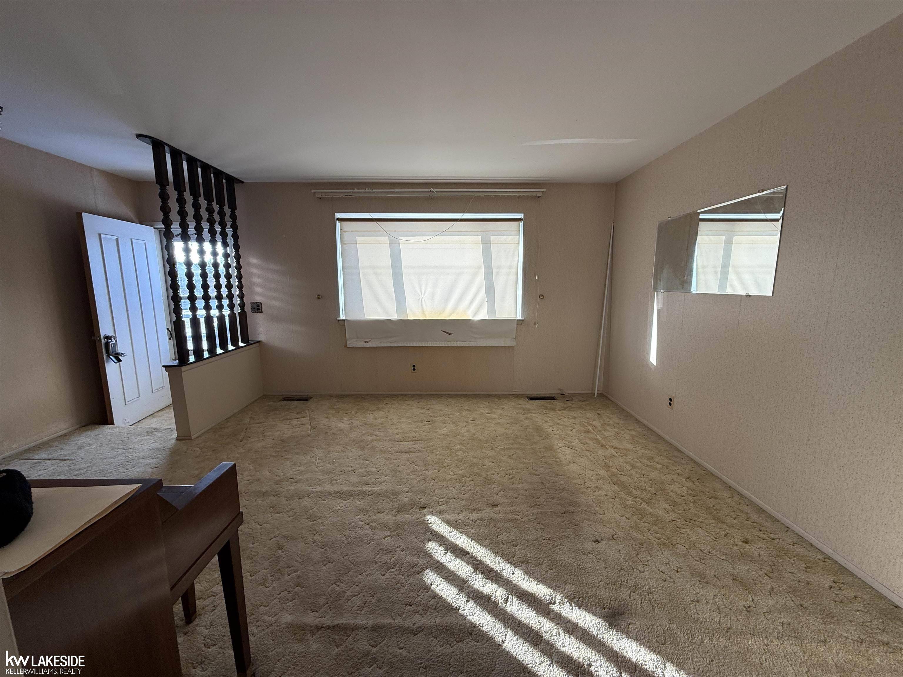 Warren, MI 48088,30428 Iroquois DR