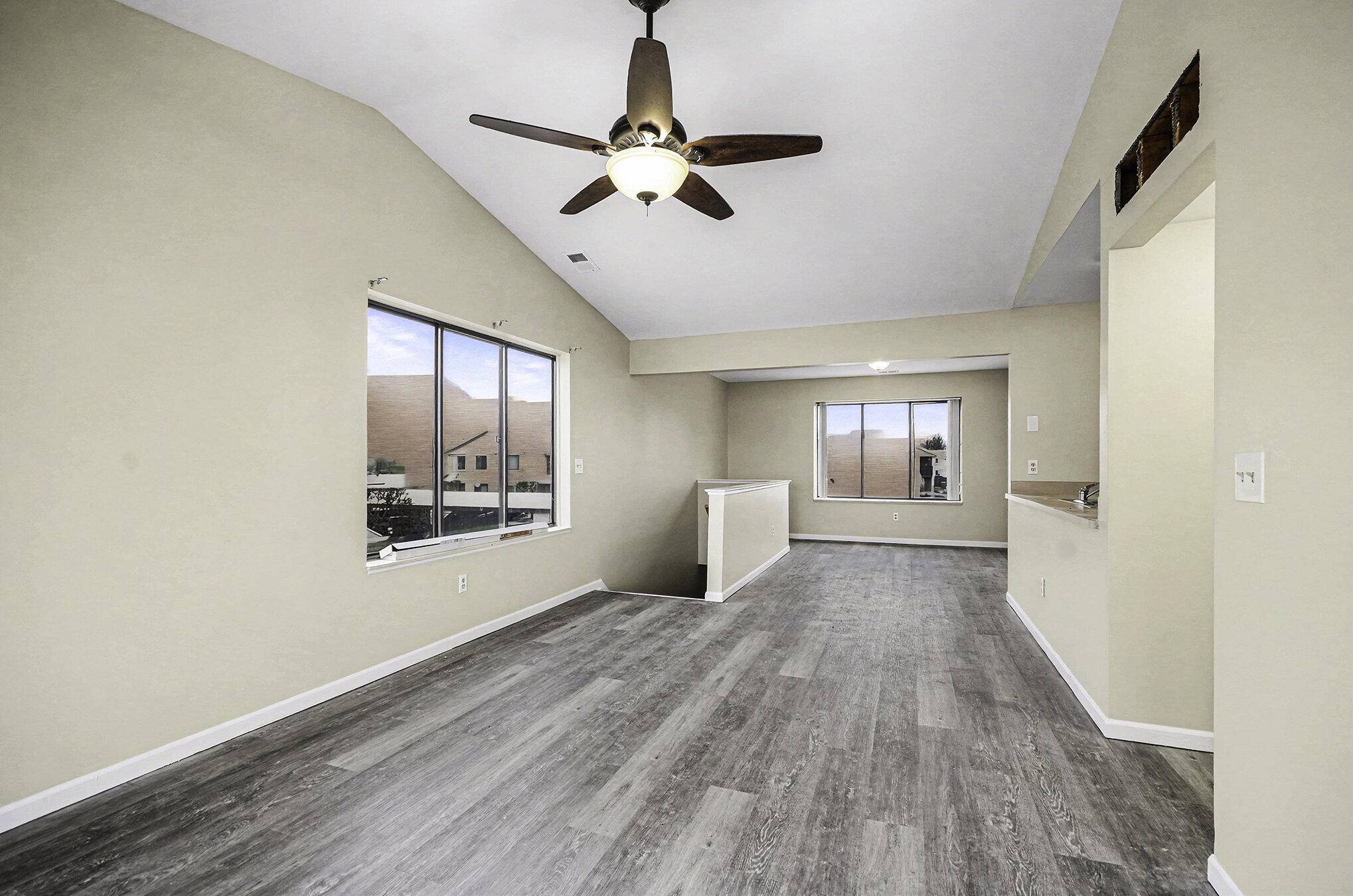 Roseville, MI 48066,30657 Hidden Pines LN