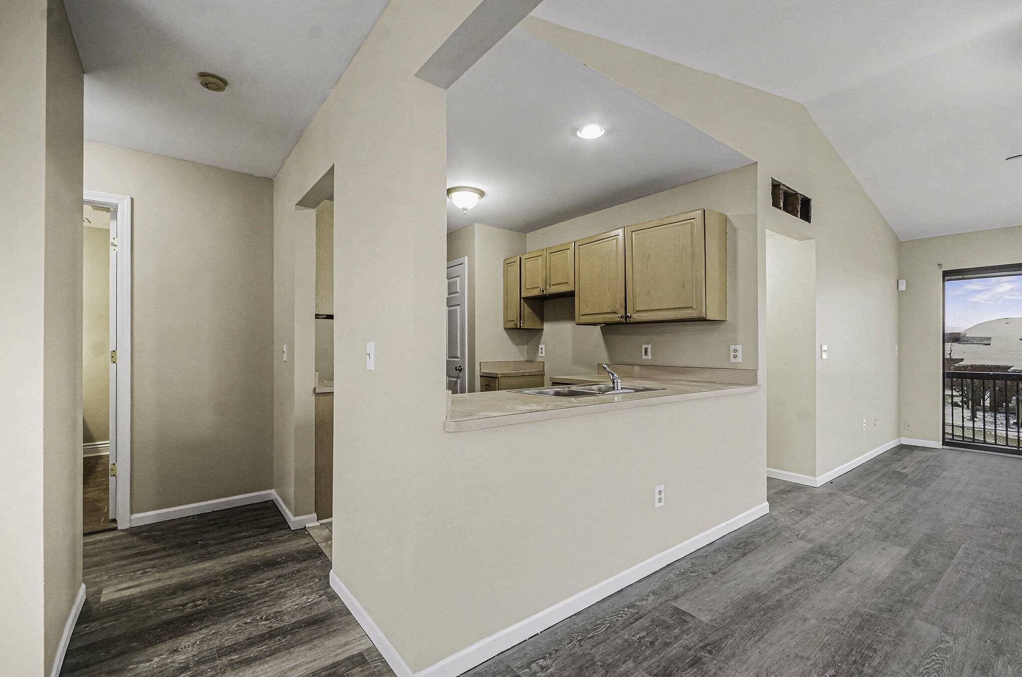 Roseville, MI 48066,30657 Hidden Pines LN