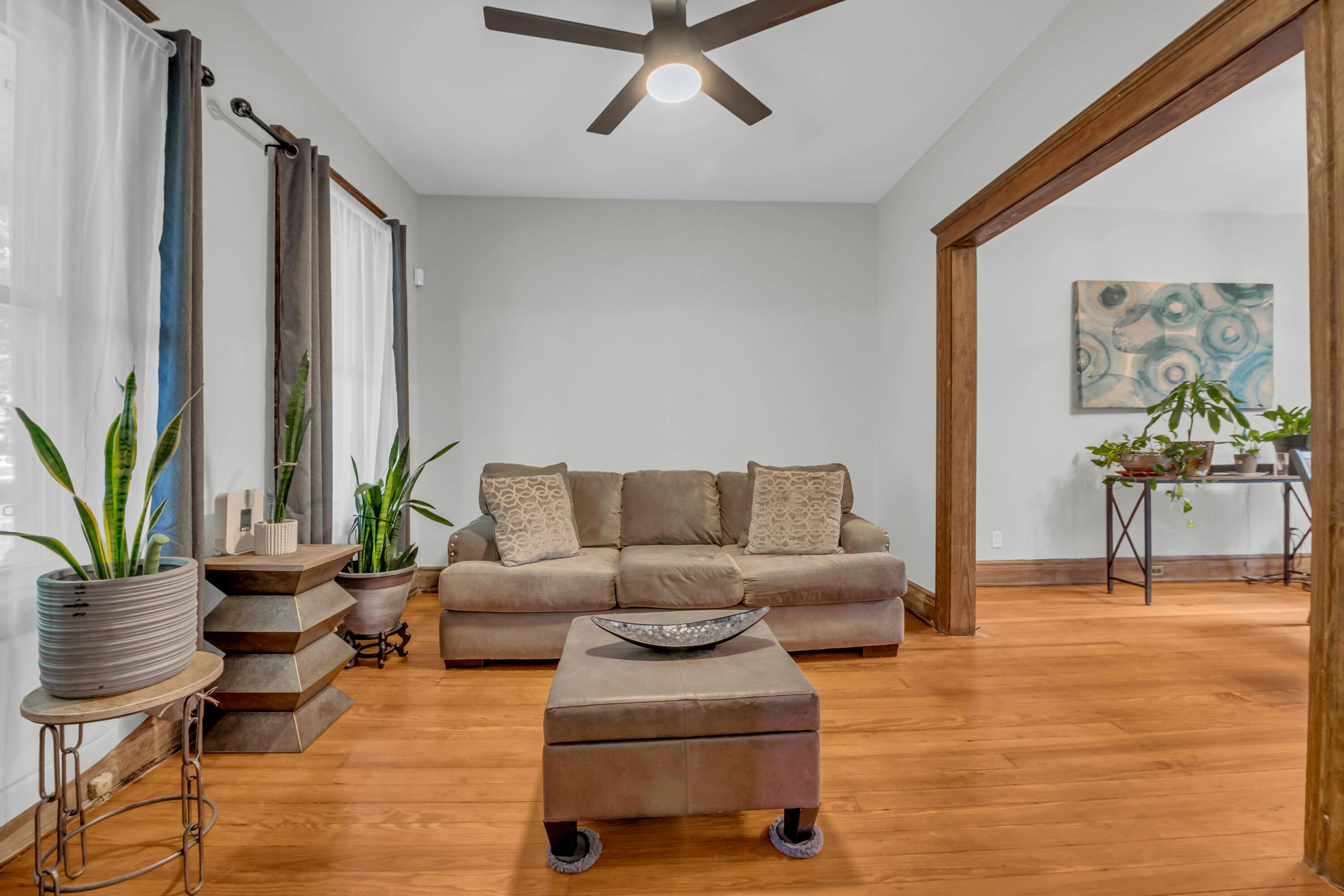 Detroit, MI 48214,2270 Parker ST