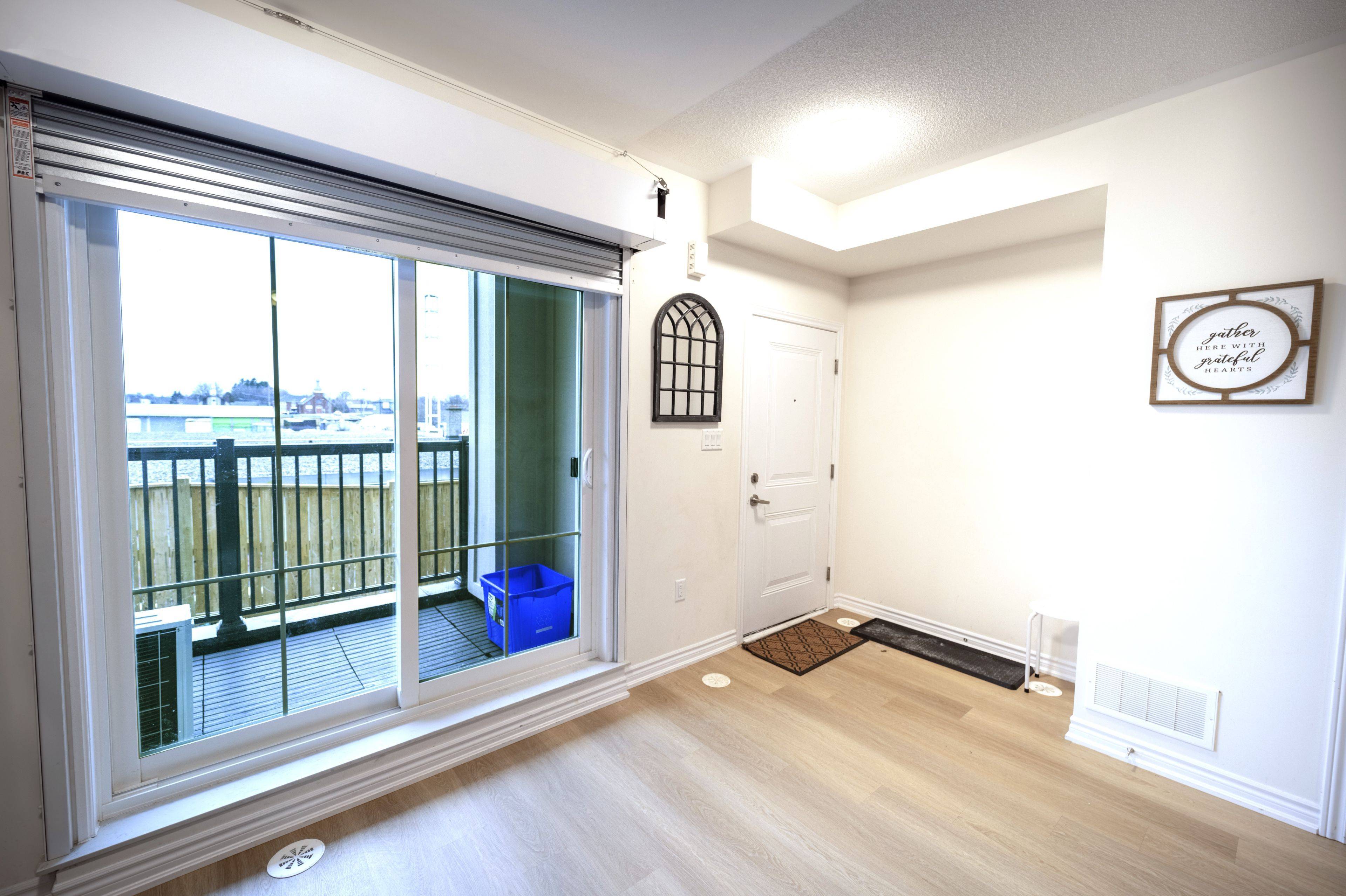 Oshawa, ON L1H 0B2,480 Beresford PATH #17