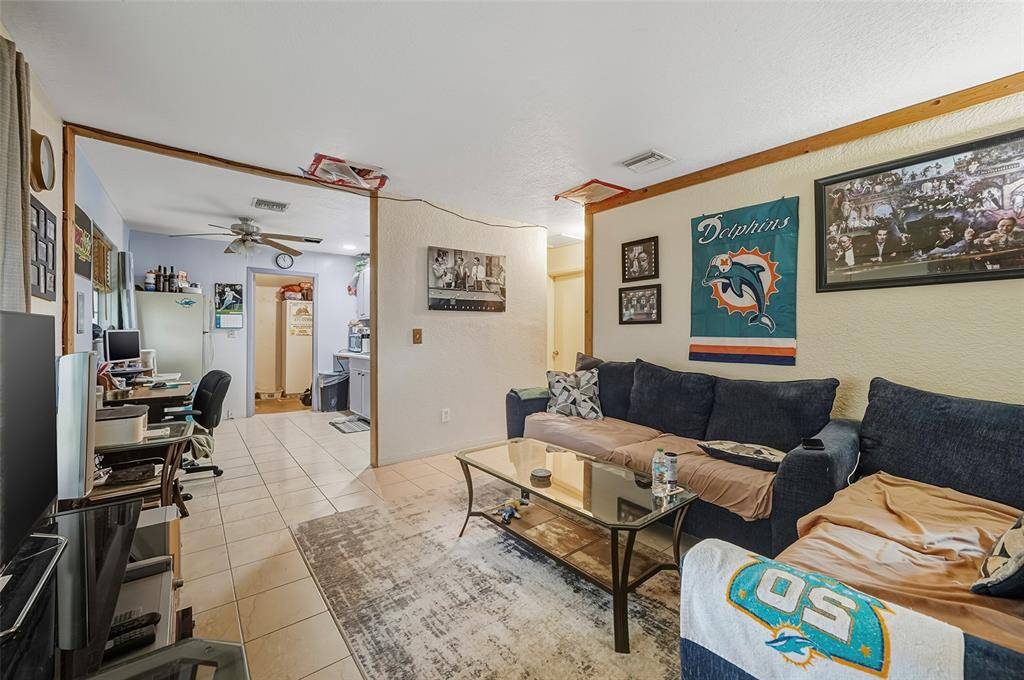 Davie, FL 33314,5711 SW 37th Ct