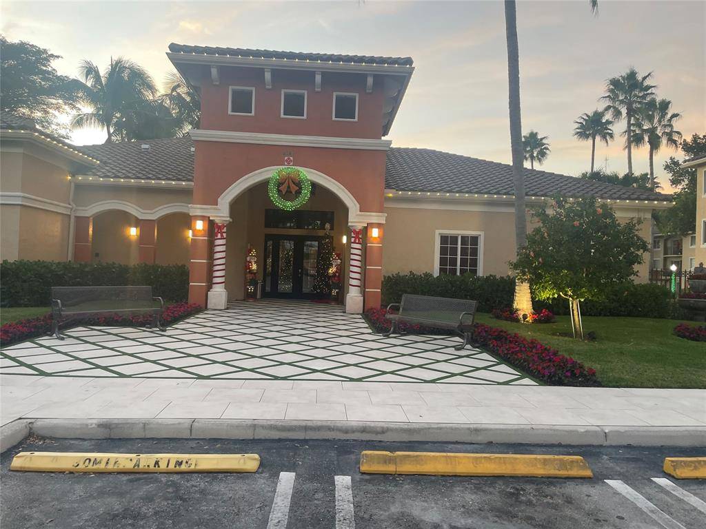 West Palm Beach, FL 33417,4179 N Haverhill Rd