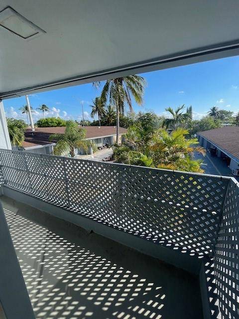 Pompano Beach, FL 33060,1711 S Cypress Rd