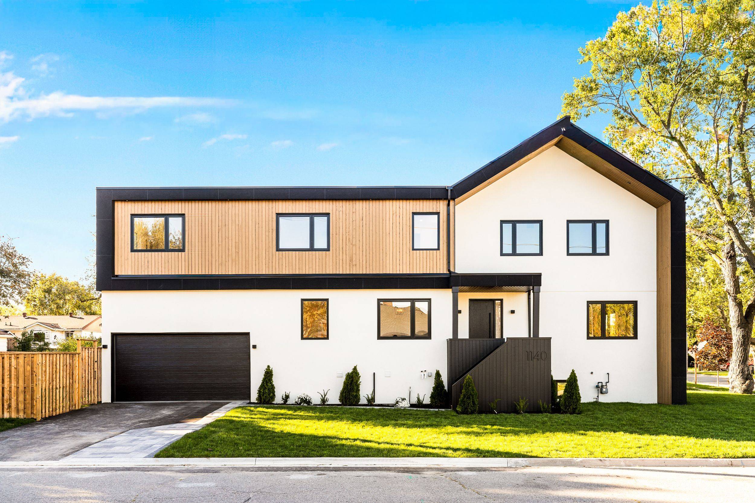 Mississauga, ON L5E 2G9,1140 Ogden AVE