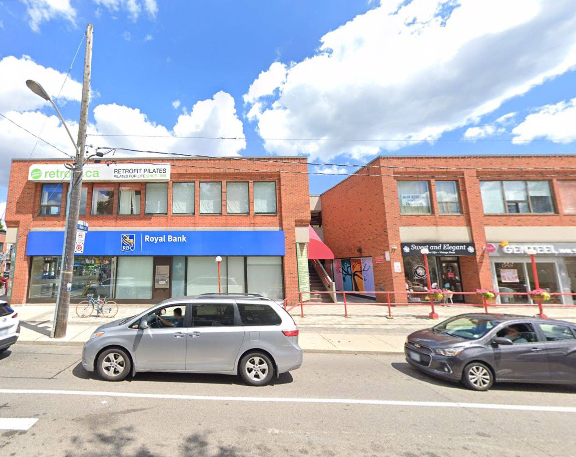 Toronto W01, ON M6S 4W1,2323 Bloor ST W