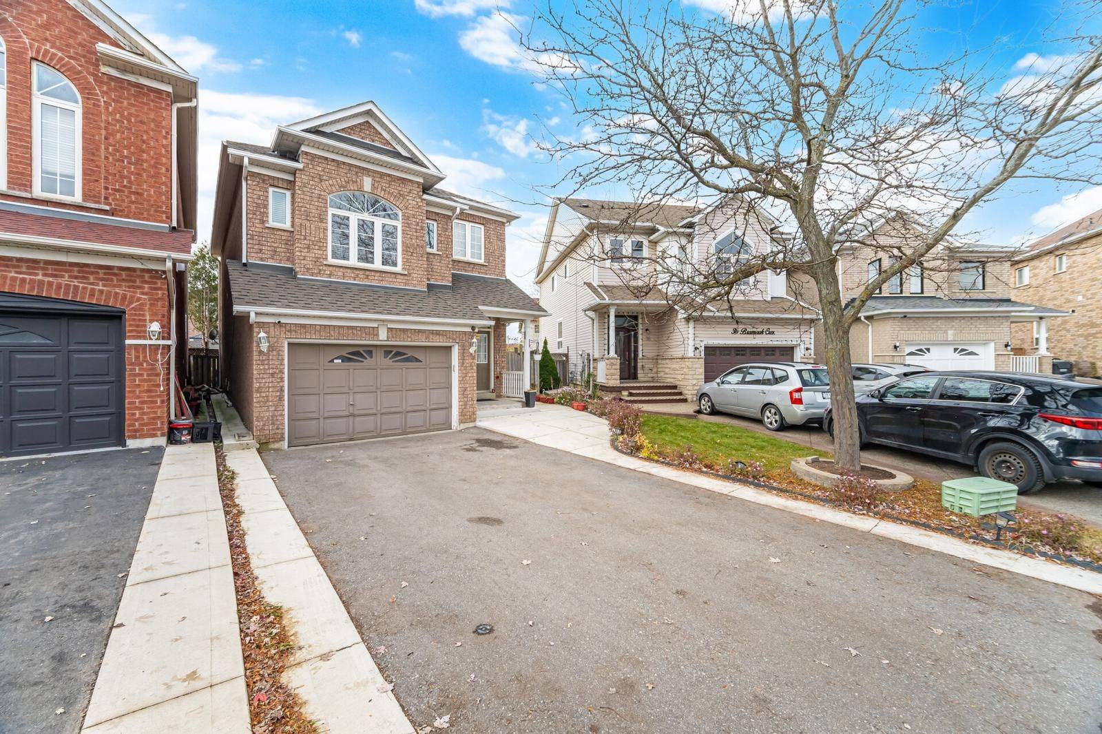 Brampton, ON L7A 1T6,34 Bramoak CRES