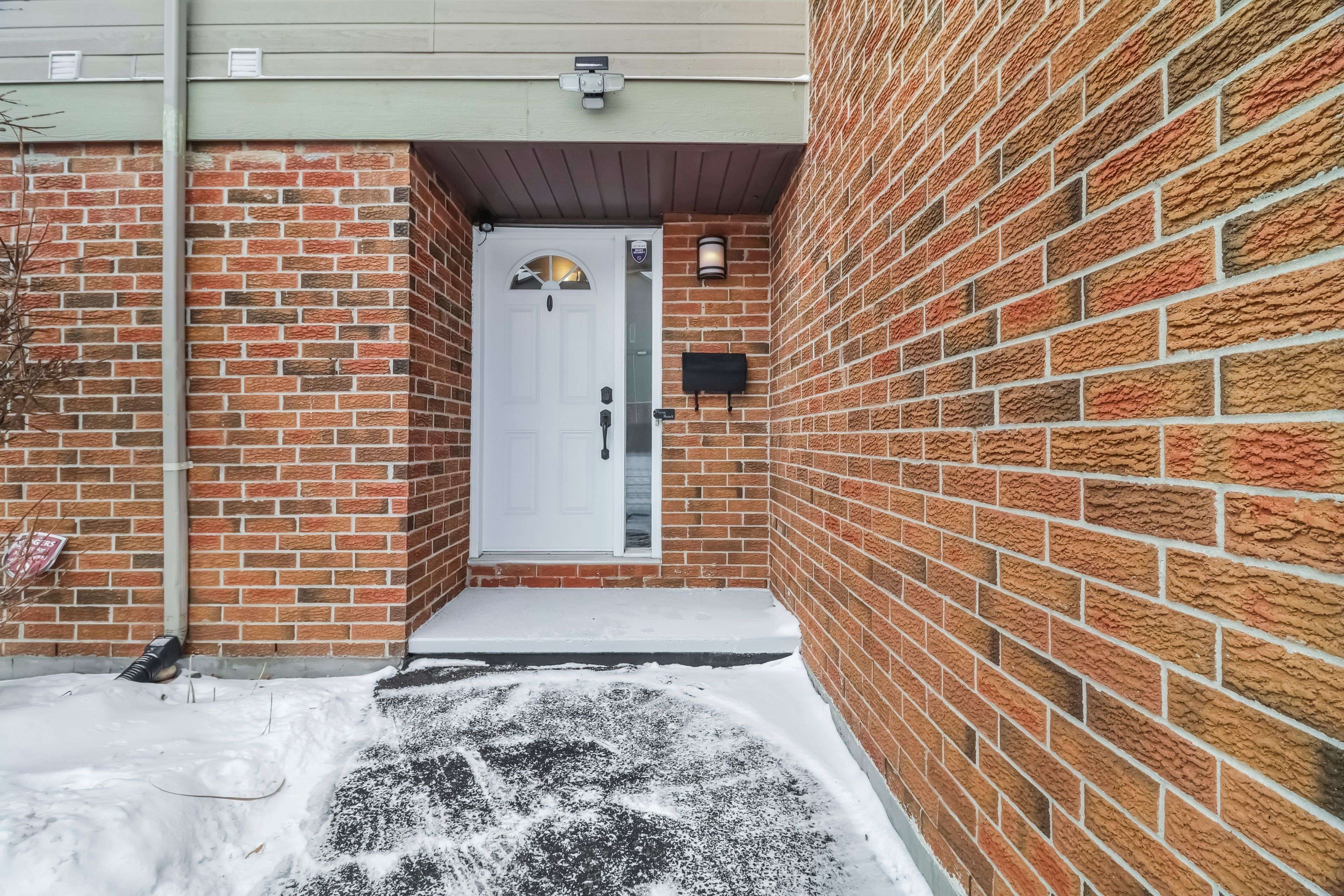 Hunt Club - Windsor Park Village And Area, ON K1V 9T3,3205 Uplands DR