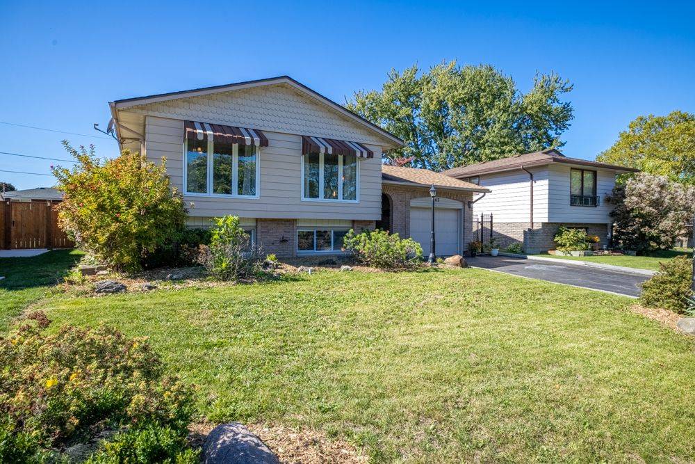 Welland, ON L3C 1W4,43 Trelawn Pkwy