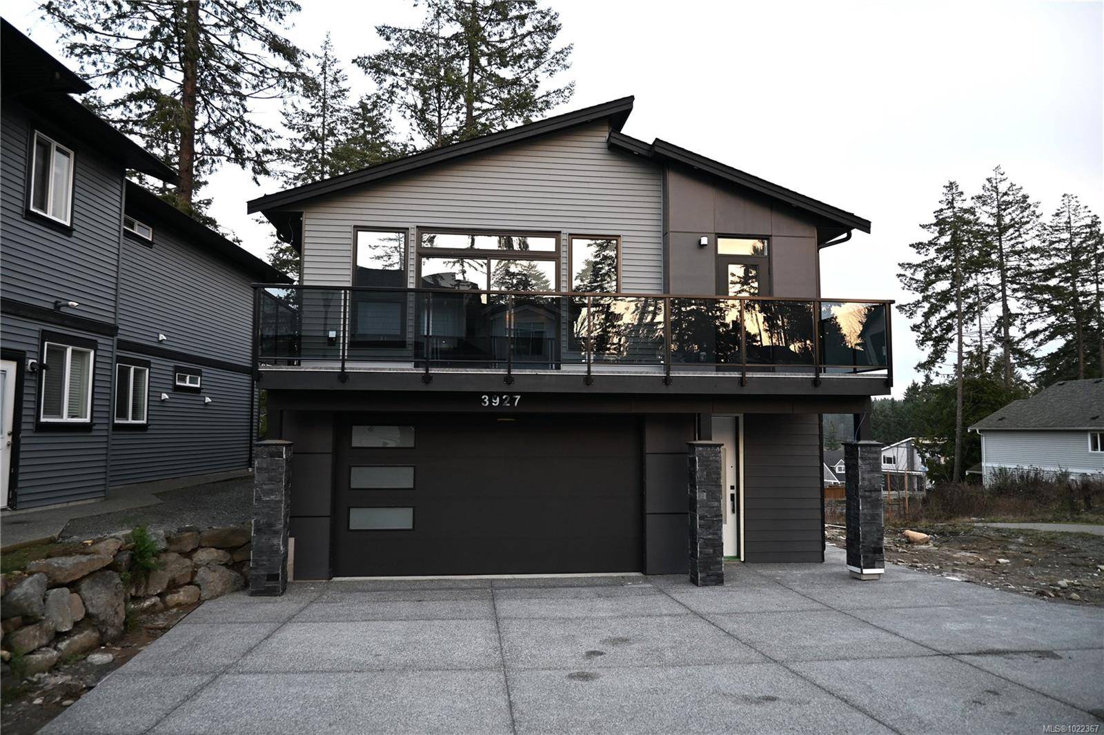 Nanaimo, BC V9T 5R1,3927 Jingle Pot Rd