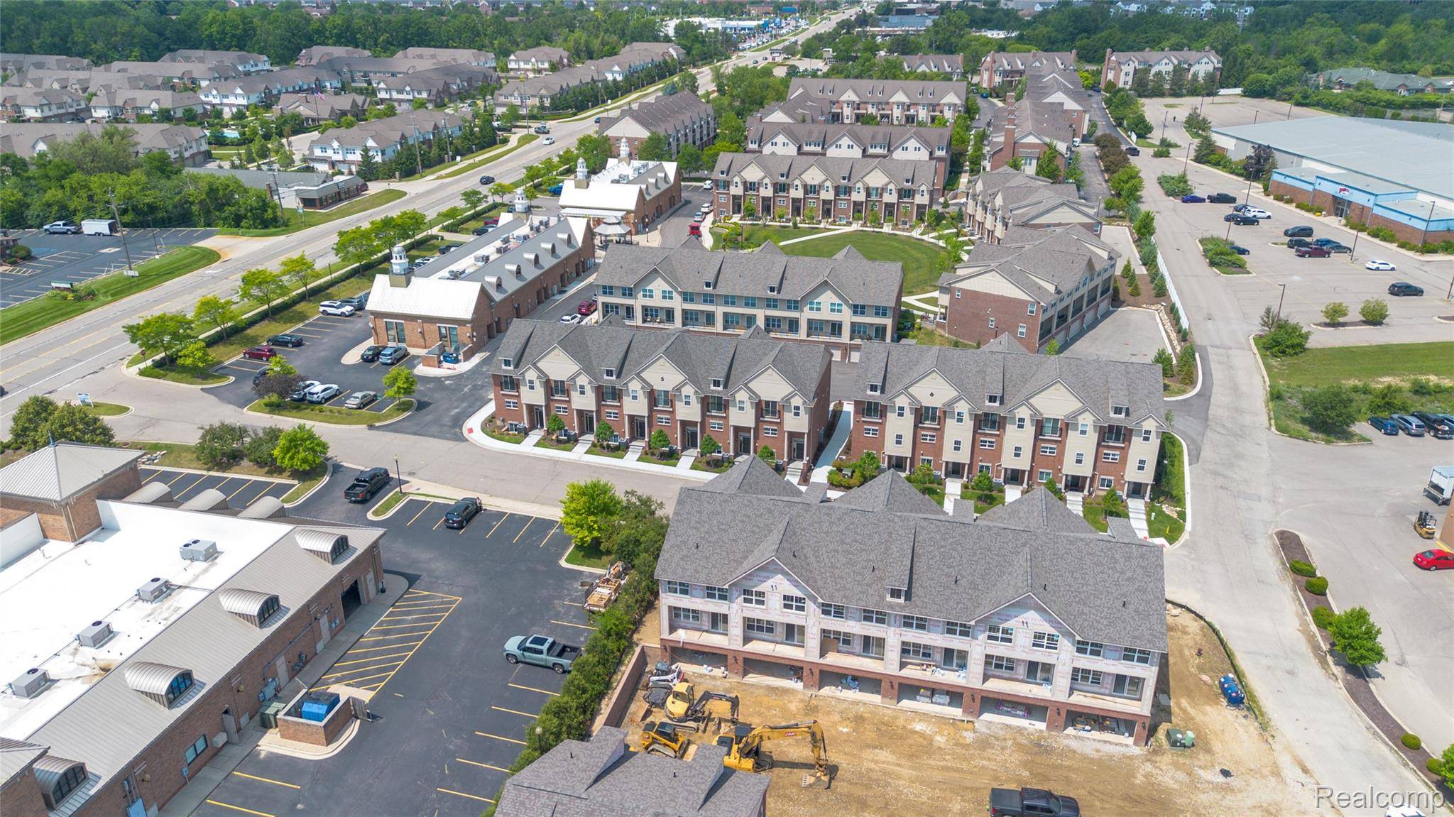 Novi, MI 48375,25535 GRANDVIEW LN #30