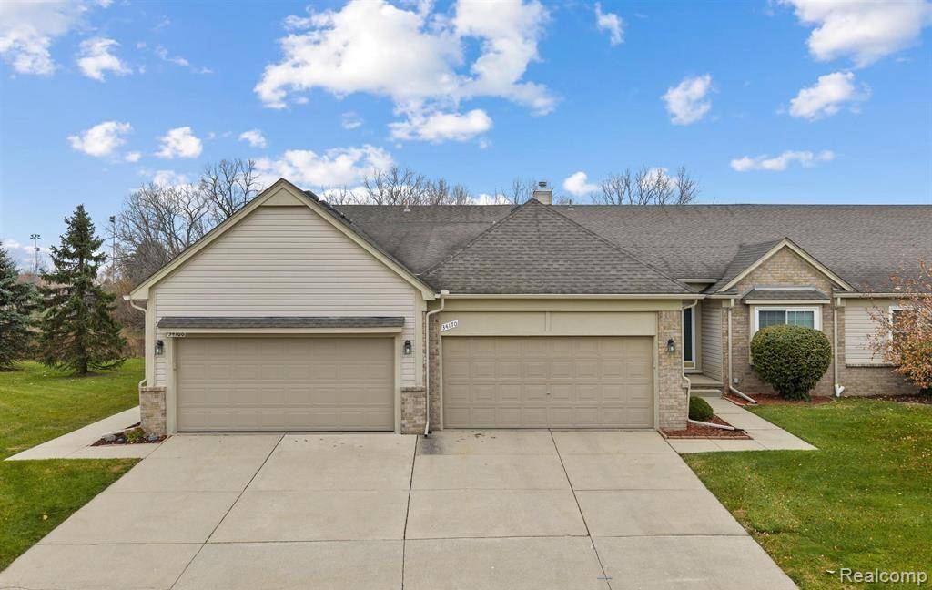 Sterling Heights, MI 48312,34166 Birchway CIR #25