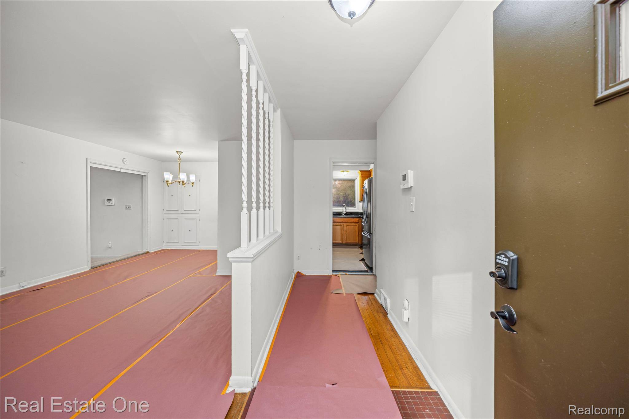 West Bloomfield, MI 48324,2360 Pineview