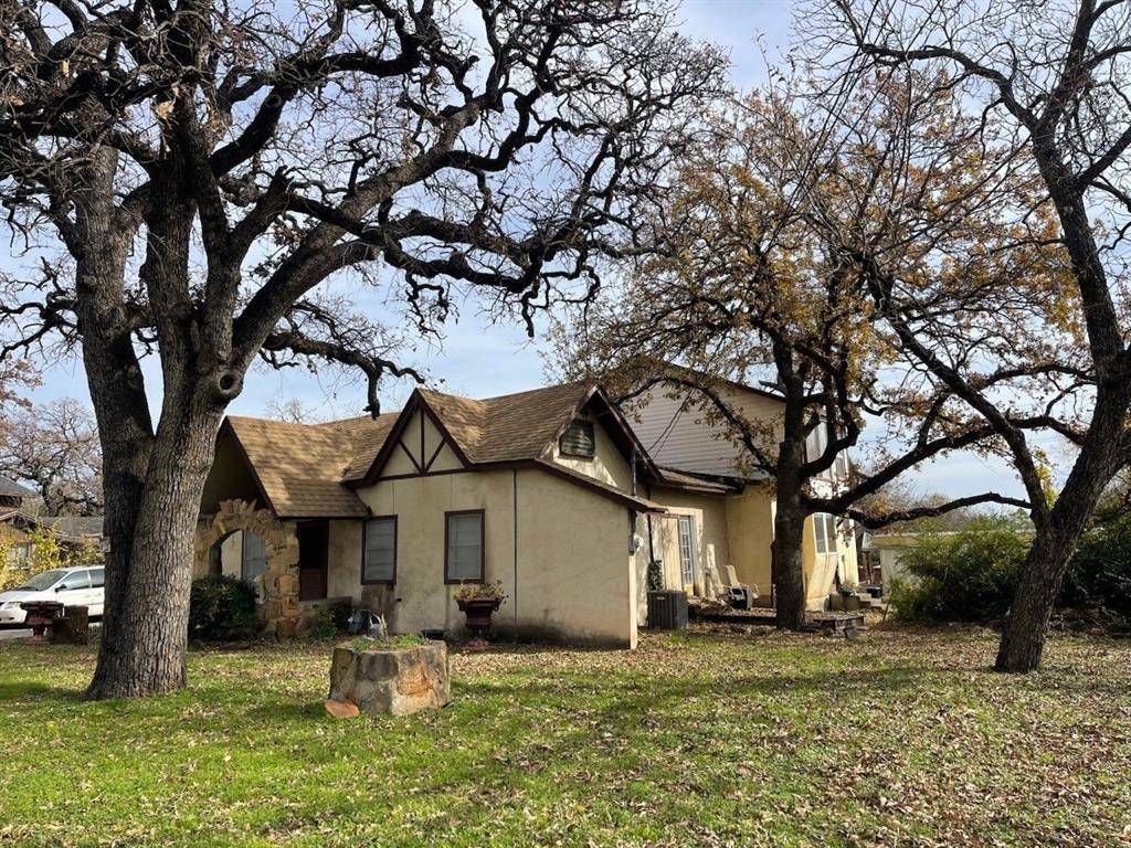 Haltom City, TX 76117,2532 Oakwood Terrace