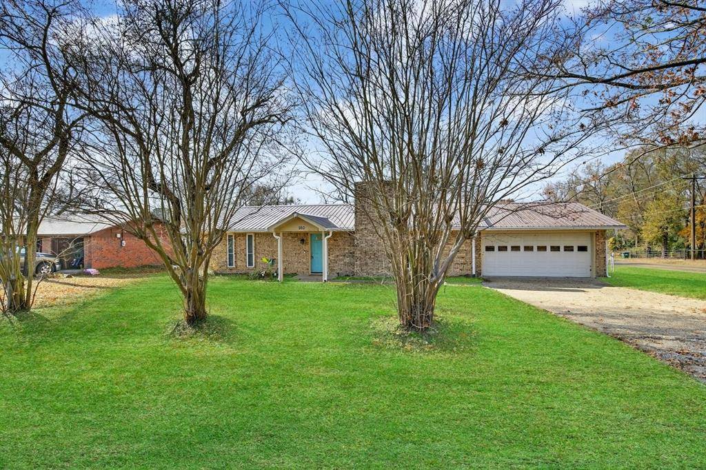 Mabank, TX 75156,102 E Bayside Drive