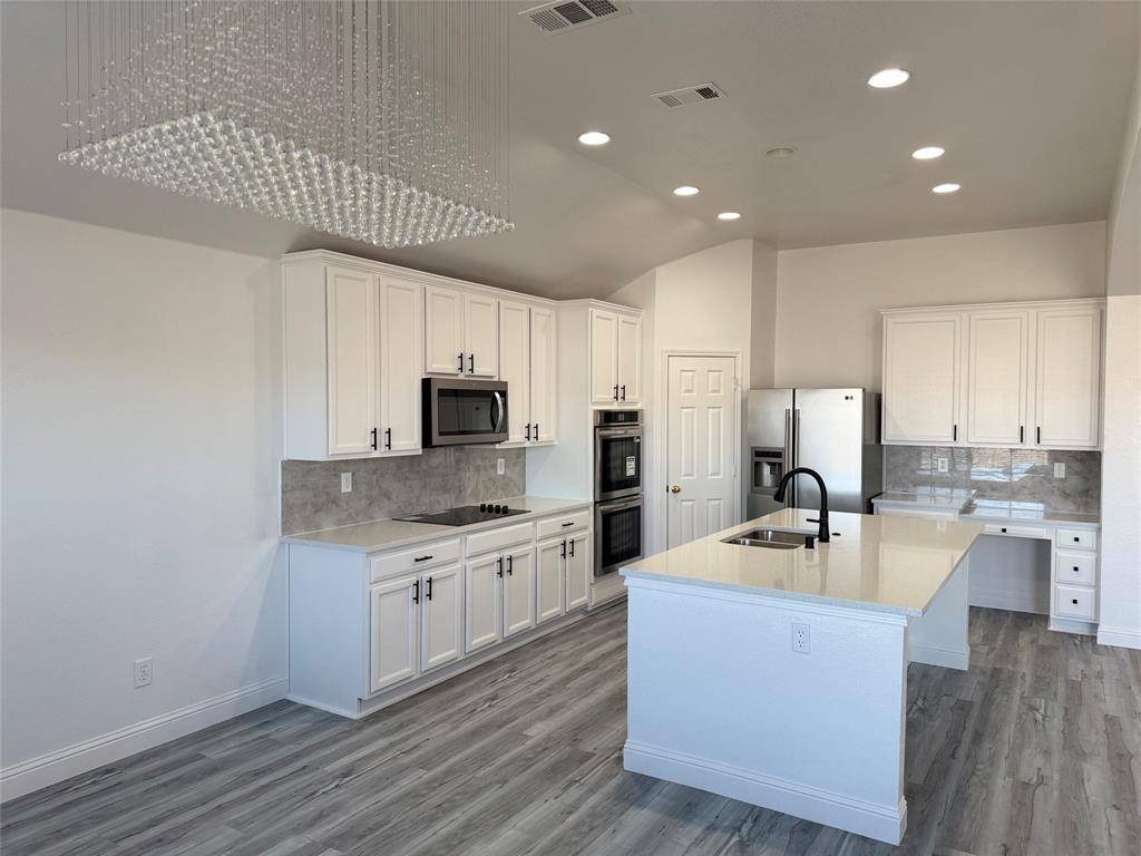 Mansfield, TX 76063,910 Cutting Horse Drive