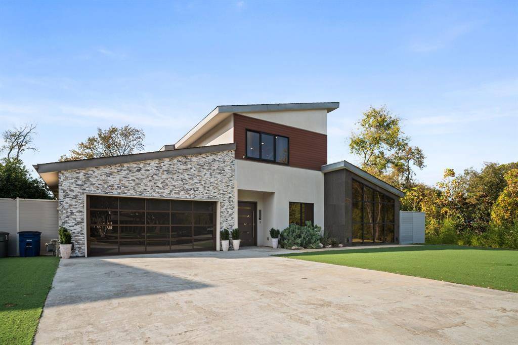 Dallas, TX 75229,10225 Betty Jane Lane