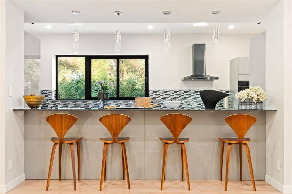 Dallas, TX 75229,10225 Betty Jane Lane