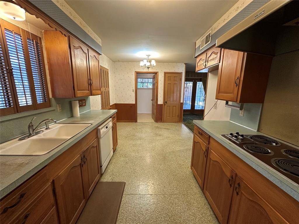 Dallas, TX 75224,705 Tarryall Drive