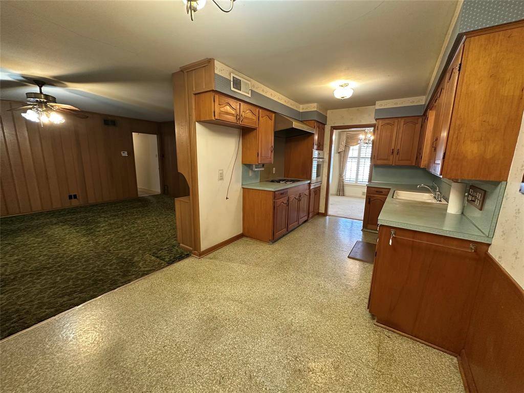 Dallas, TX 75224,705 Tarryall Drive