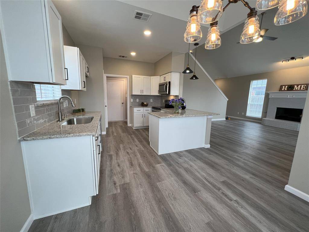 Lewisville, TX 75067,1437 Saint Gallen Lane