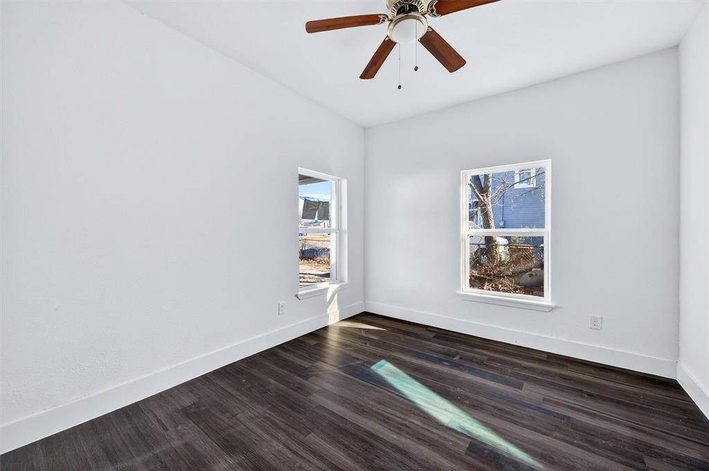 Sherman, TX 75090,710 E Lamar Street