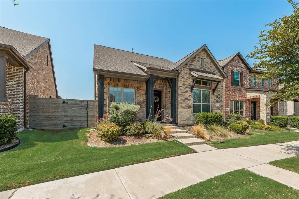 Argyle, TX 76226,912 Lamp Post Lane