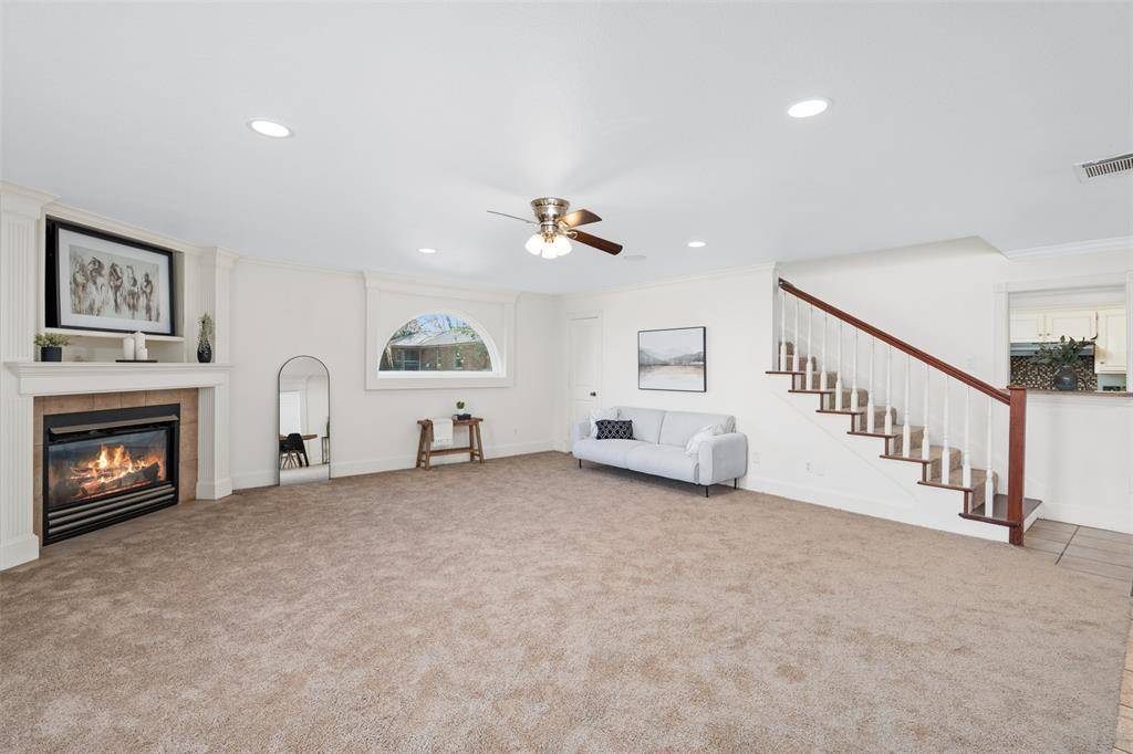 Fort Worth, TX 76109,3536 Suffolk Drive