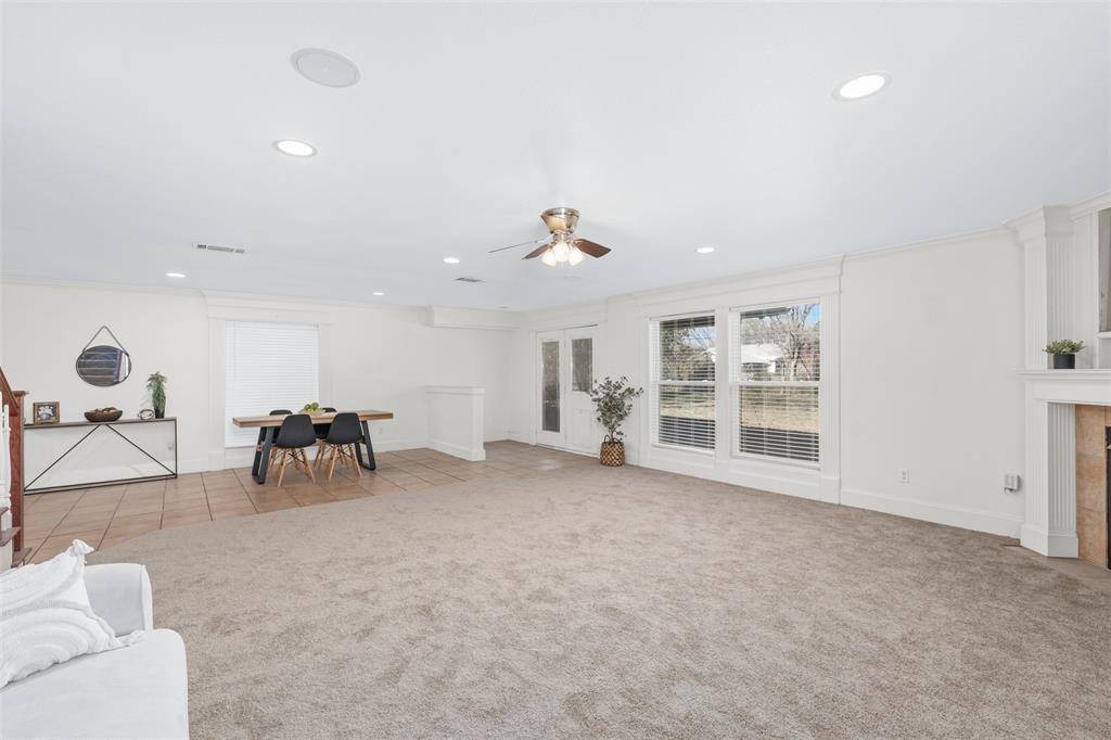 Fort Worth, TX 76109,3536 Suffolk Drive