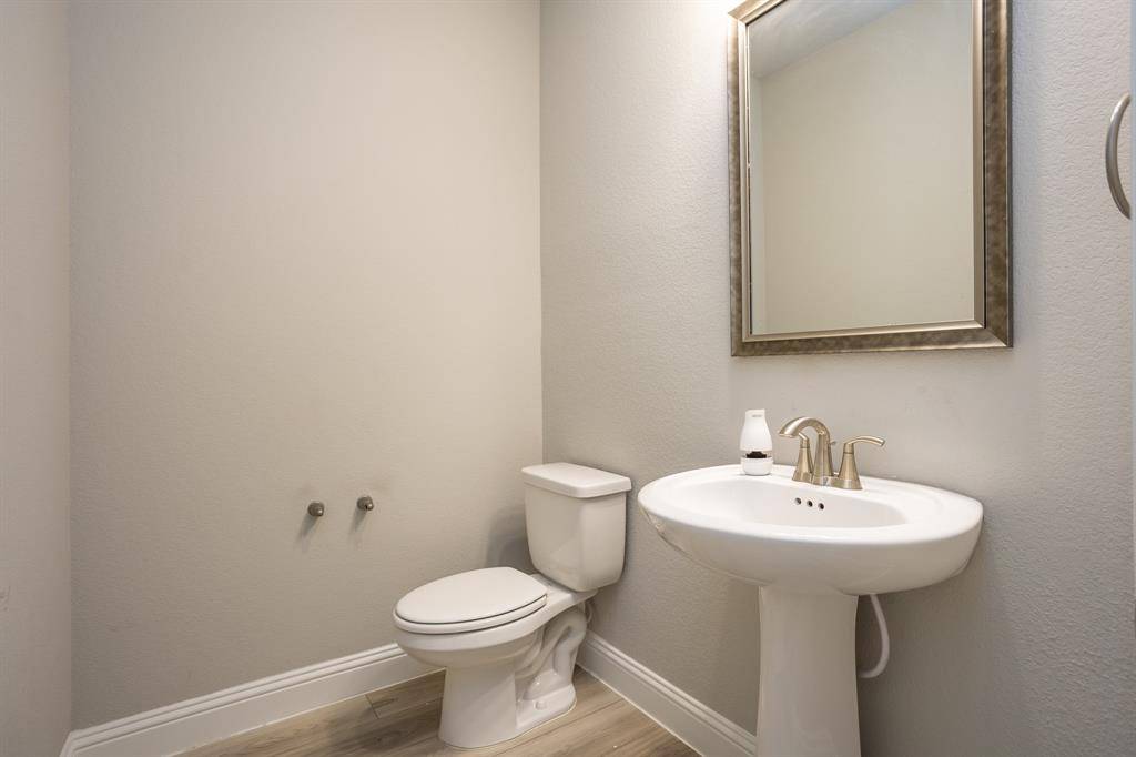 Corinth, TX 76210,2436 Yosemite Way