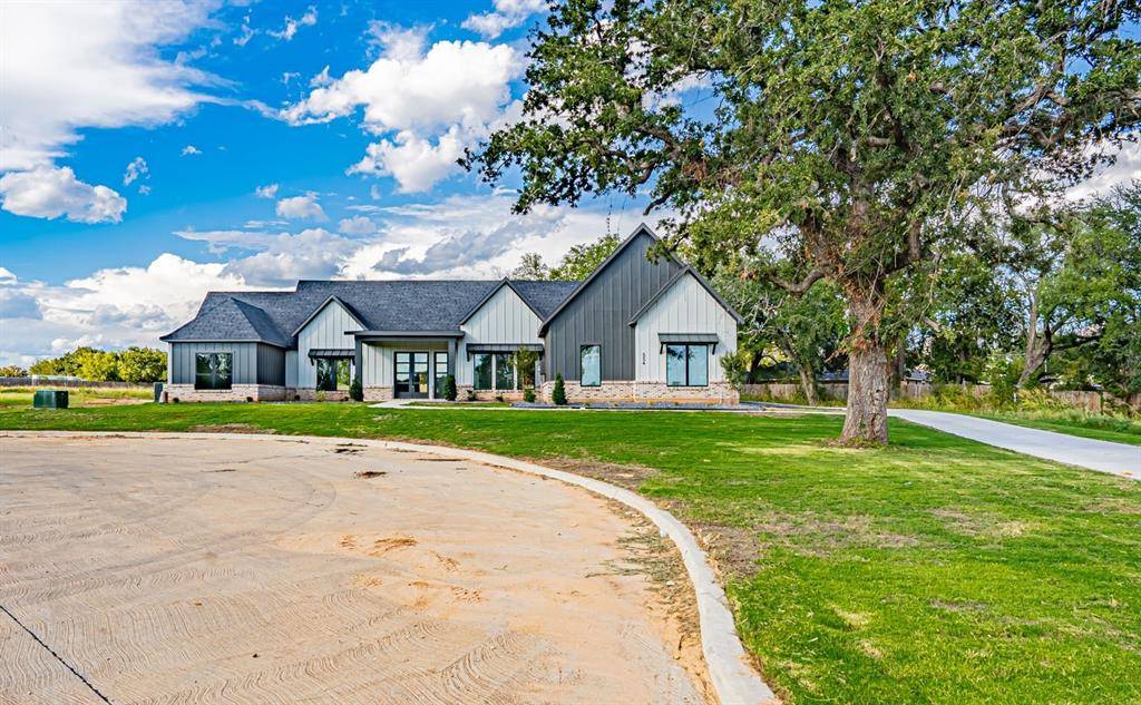 Granbury, TX 76048,554 Helena Drive