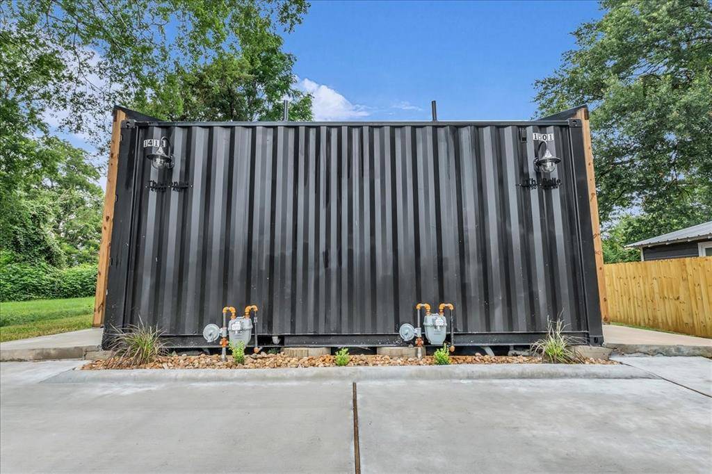 Brenham, TX 77833,1501 Clay Street