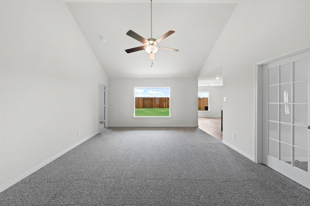 Cresson, TX 76035,13417 Gitty Up Circle