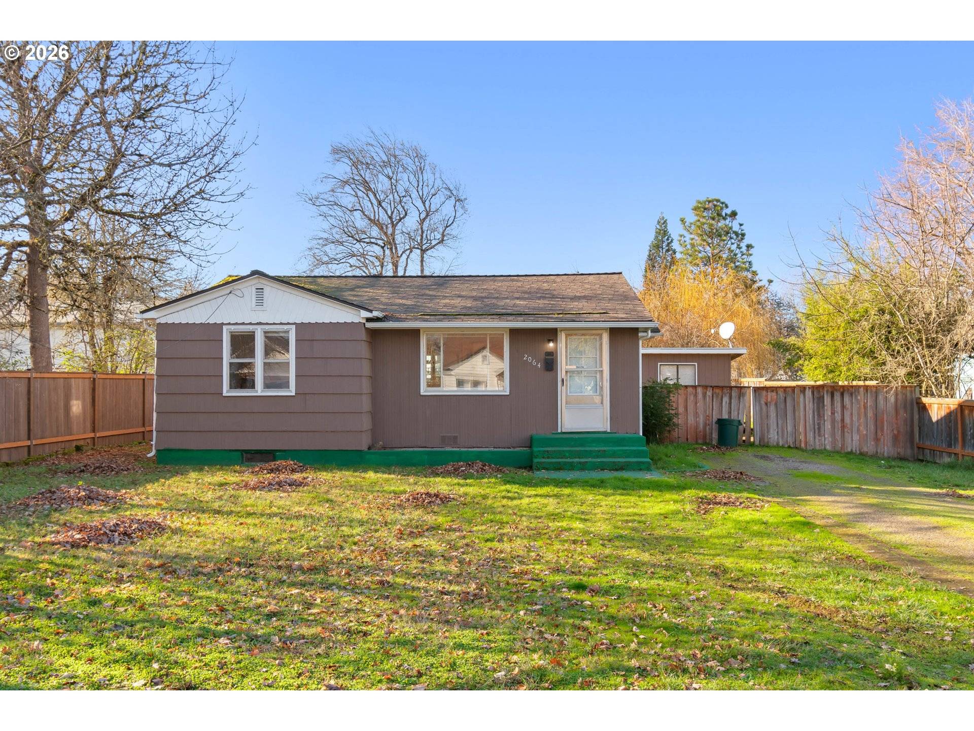 Eugene, OR 97405,2064 GRANT ST