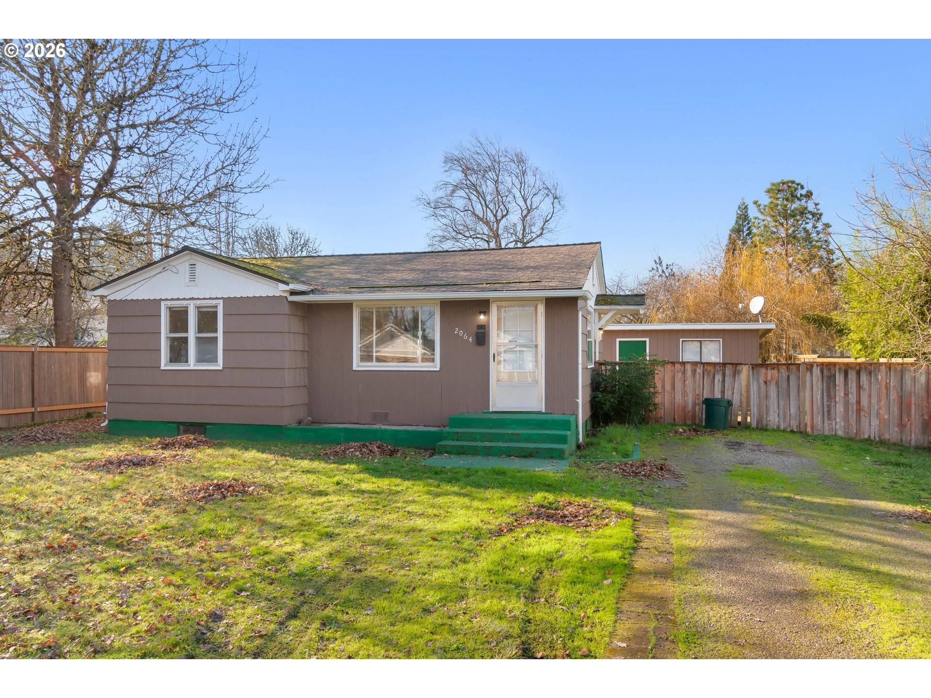 Eugene, OR 97405,2064 GRANT ST