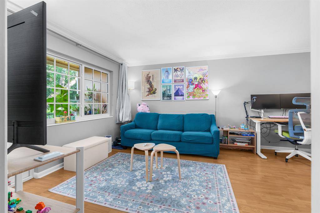 Wilton Manors, FL 33305,300 NE 19th Ct #201N