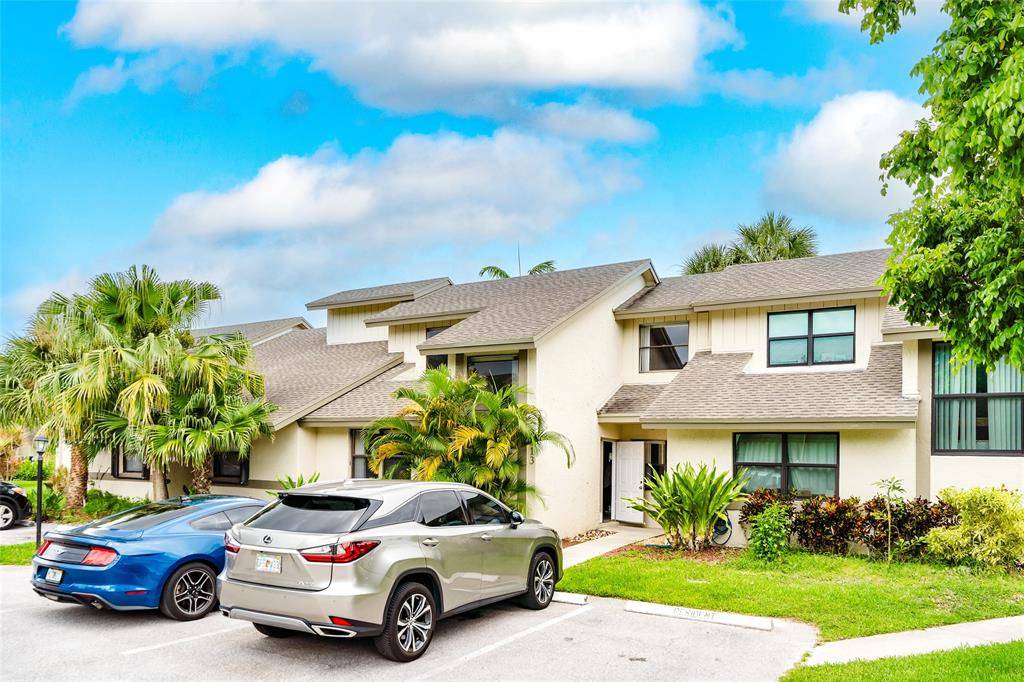 Boca Raton, FL 33428,Address not disclosed