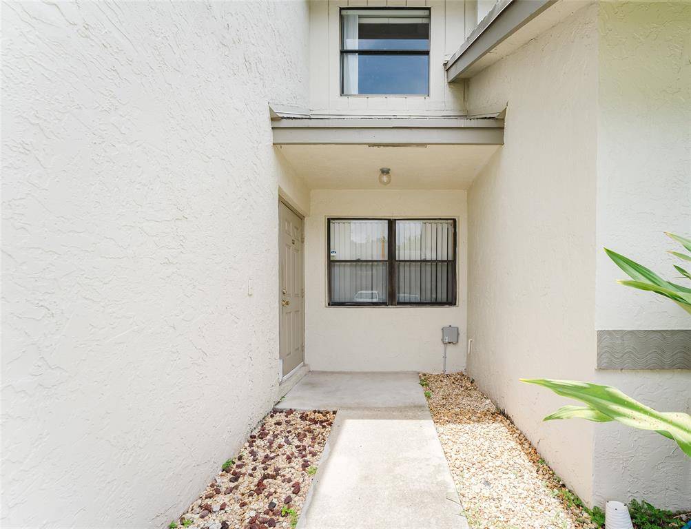 Boca Raton, FL 33428,Address not disclosed