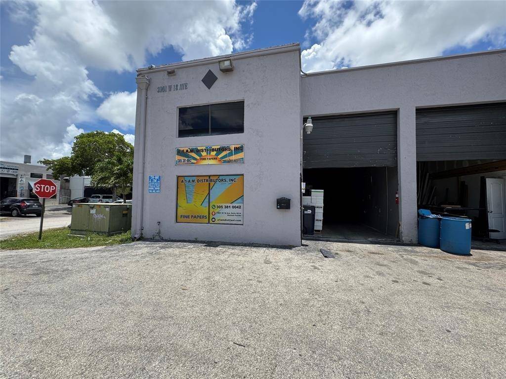Hialeah, FL 33012,3901 W 18th Ave #901a