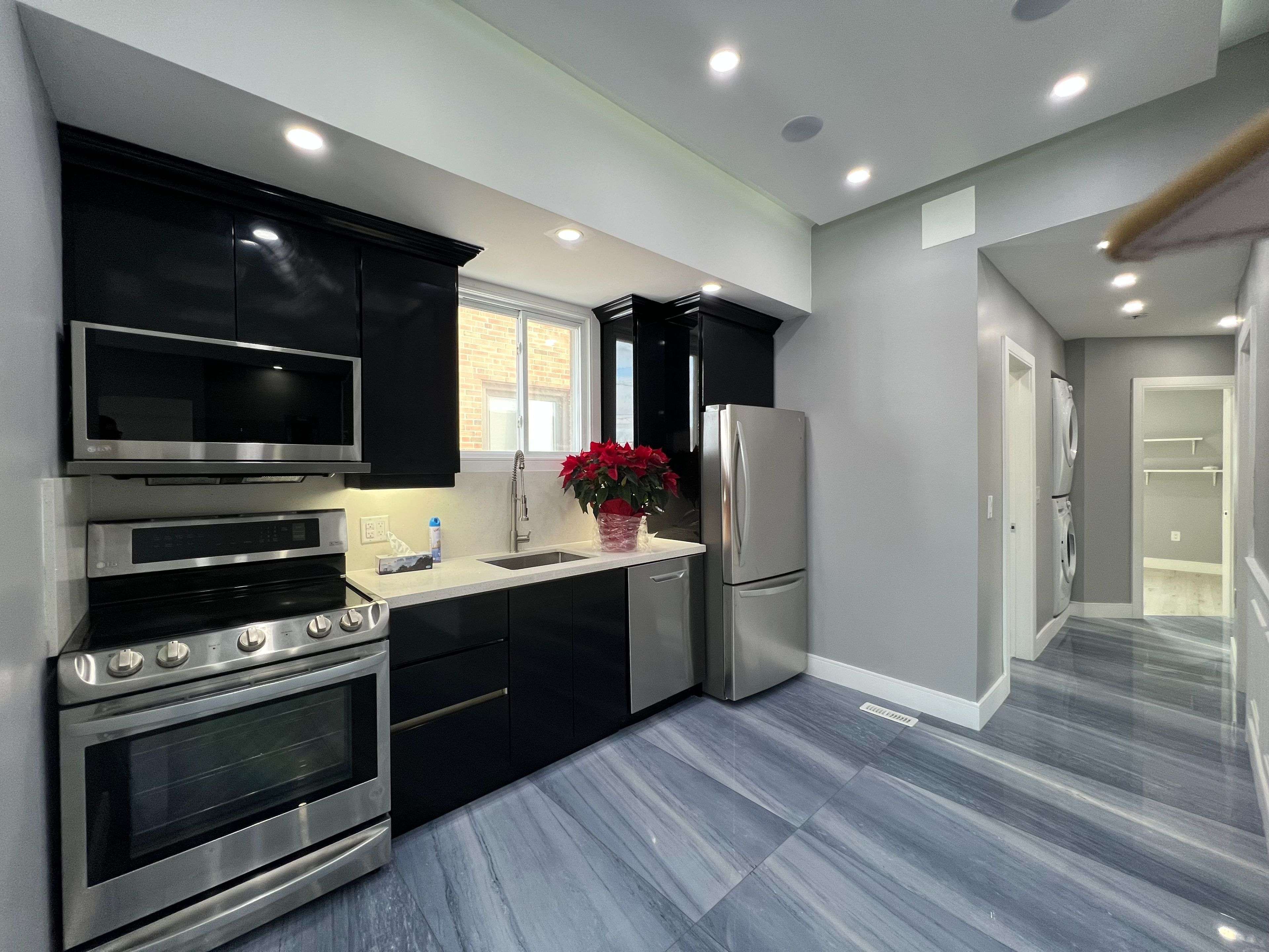 Toronto W05, ON M3K 1G8,53 Regent RD