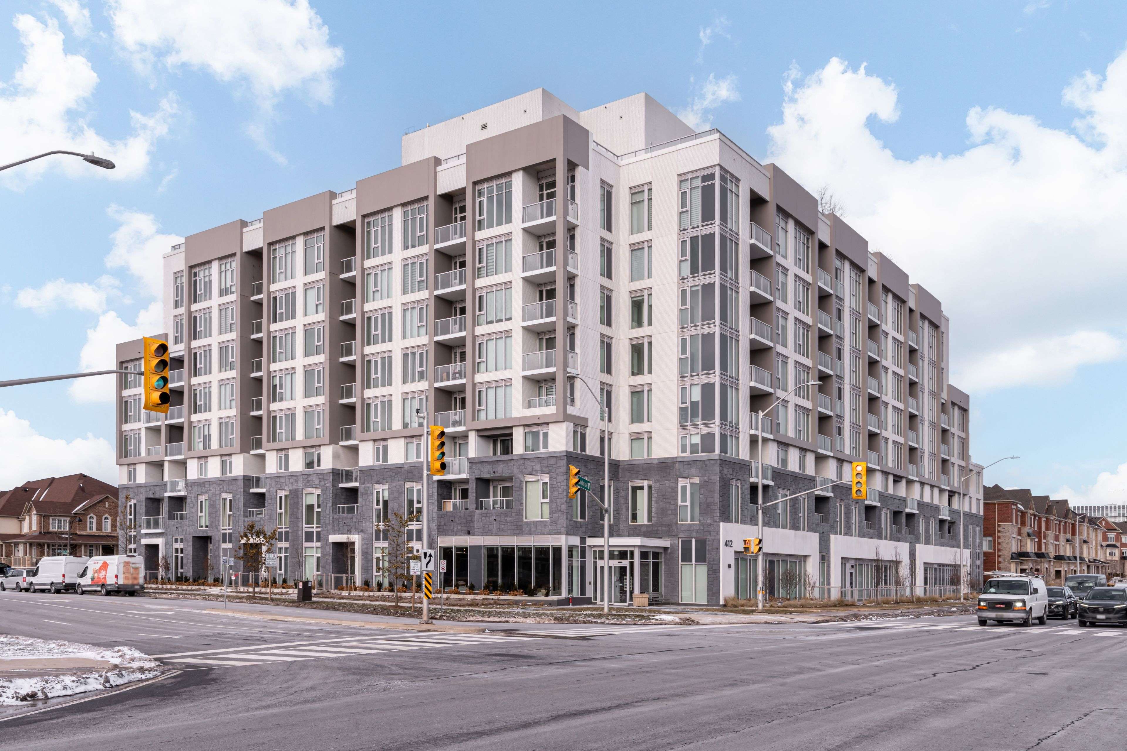 Oakville, ON L6H 7X8,412 Silver Maple Rd RD #623