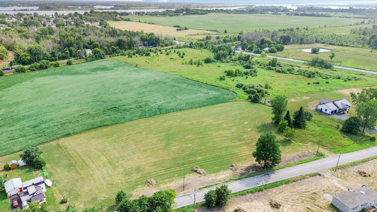 Edwardsburgh/cardinal, ON K0E 1E0,0 Froom RD