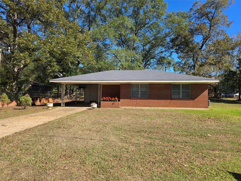 Plain Dealing, LA 71064,103 N Magnolia Street