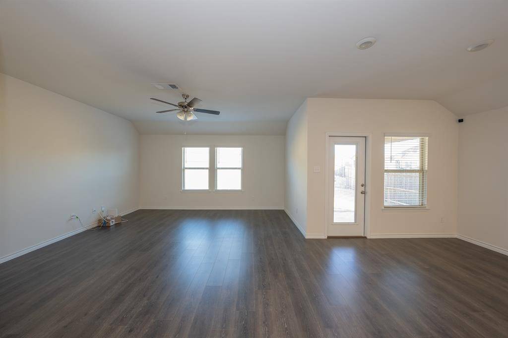 Princeton, TX 75407,400 Willow View Way