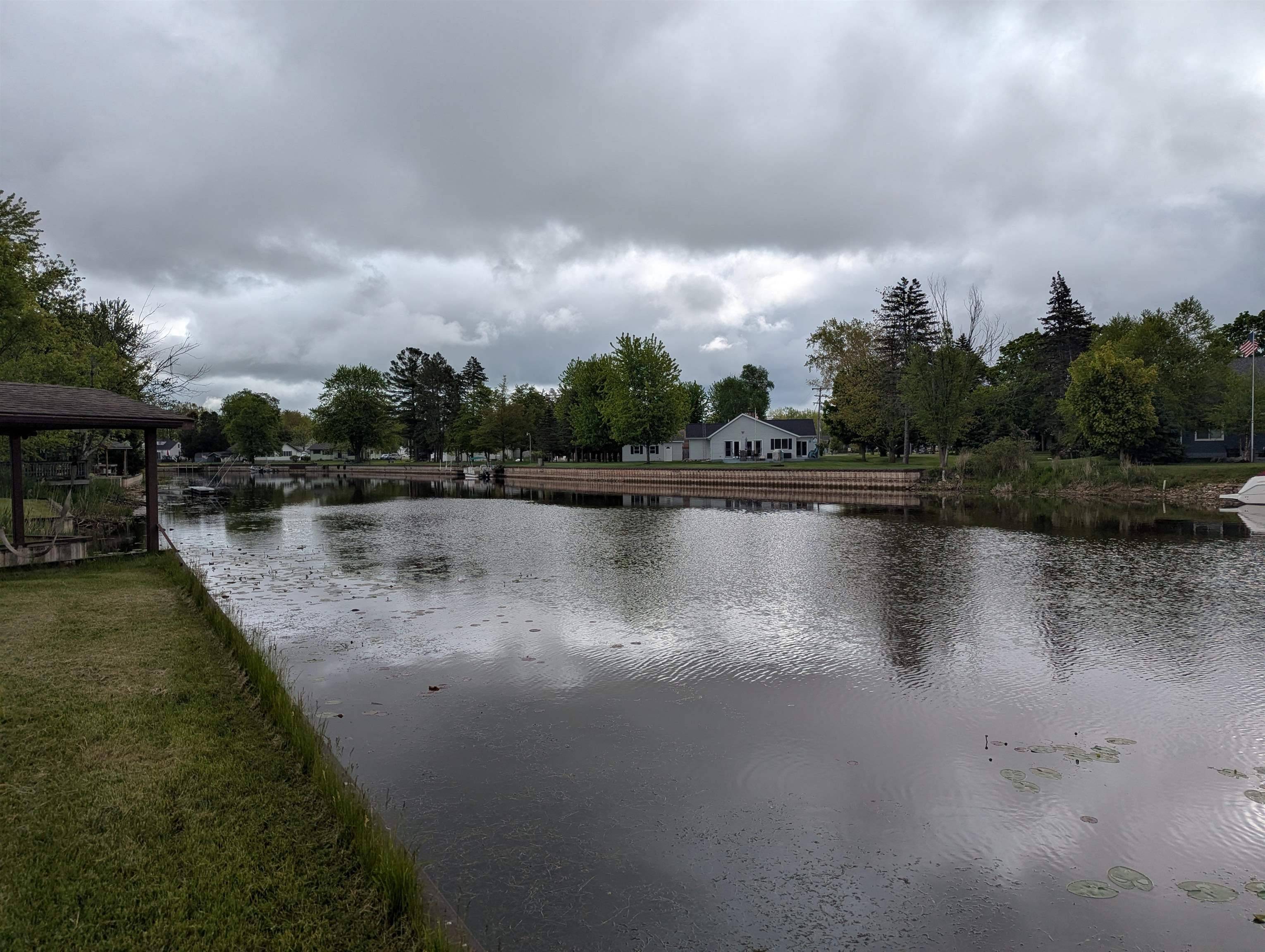 Au Gres, MI 48703,549 Detroit ST