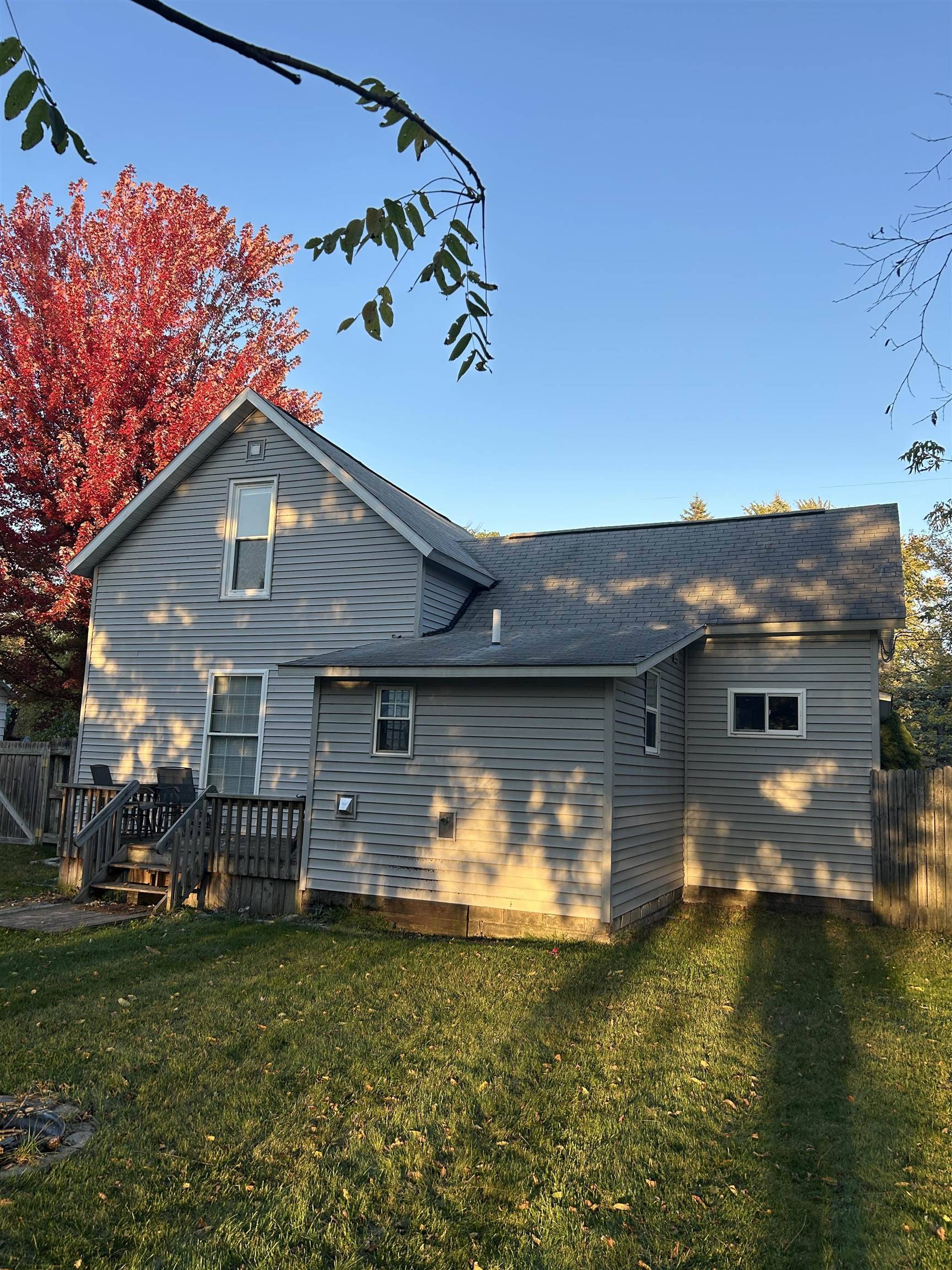 East Tawas, MI 48730,203 Adams