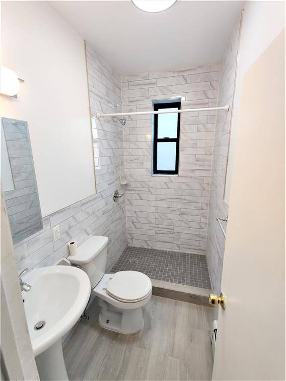 Brooklyn, NY 11212,345 Legion ST